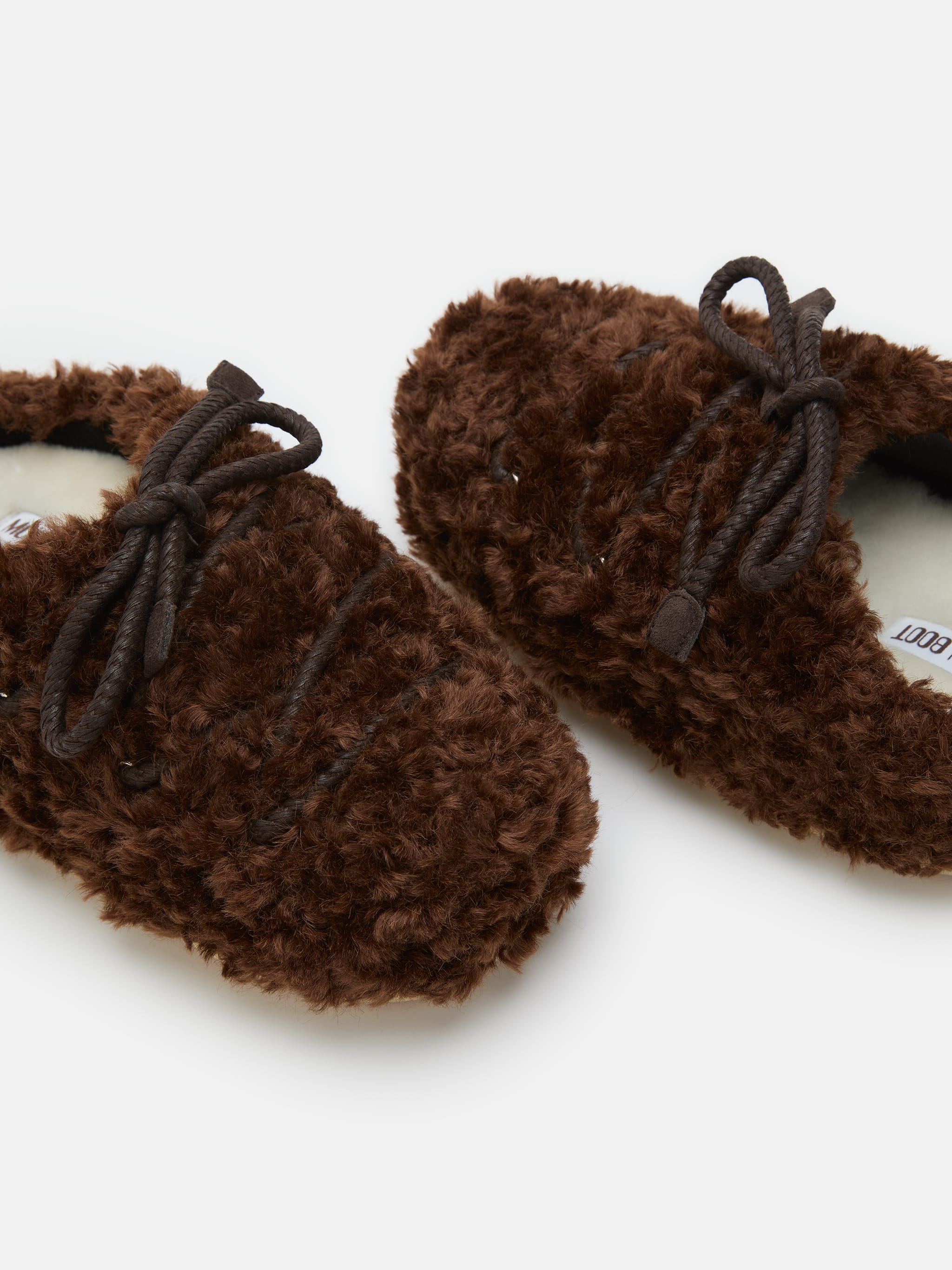 EVX Mörkbrun krullad mule