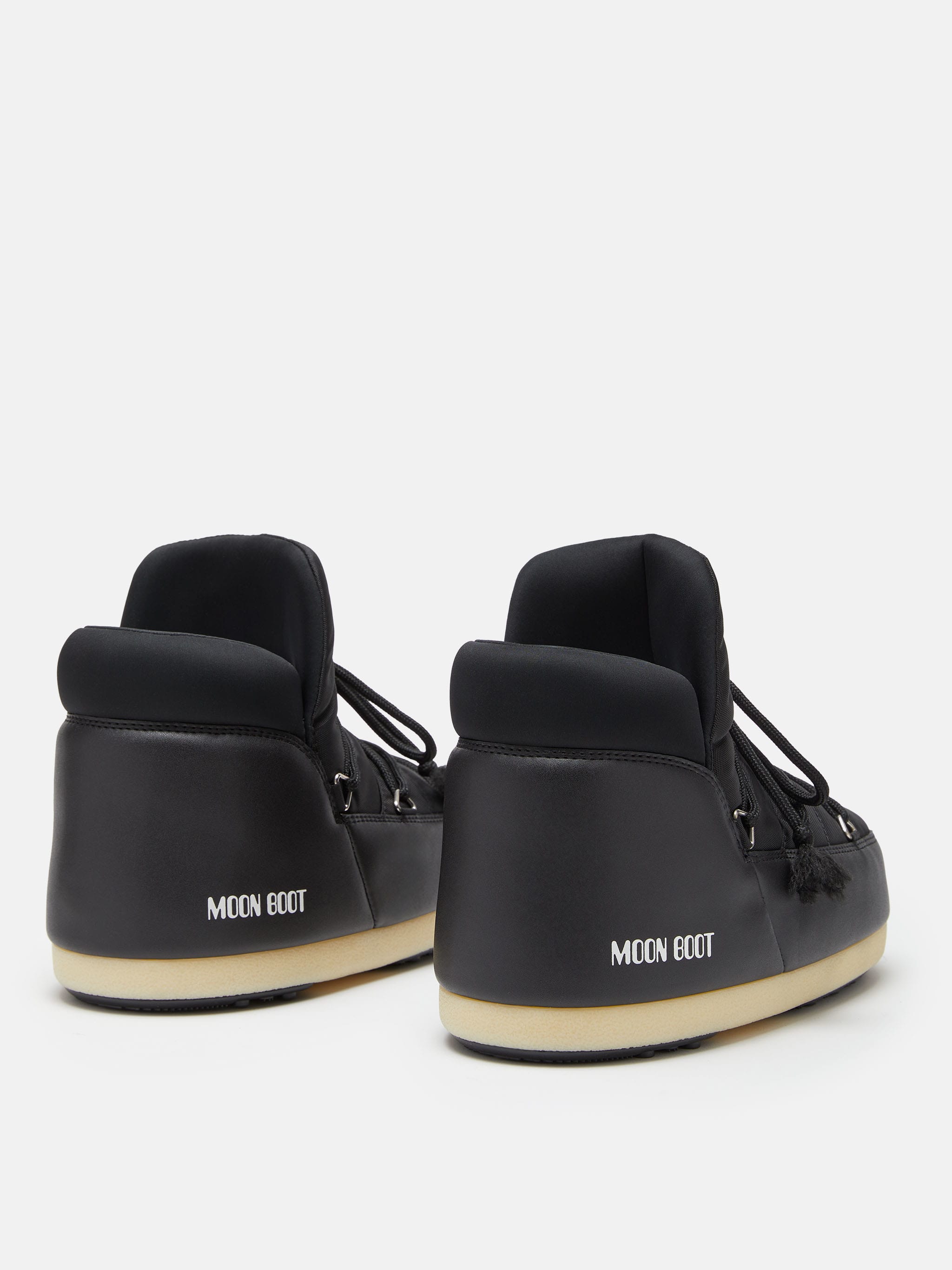 EVX SVART NYLON PUMPER