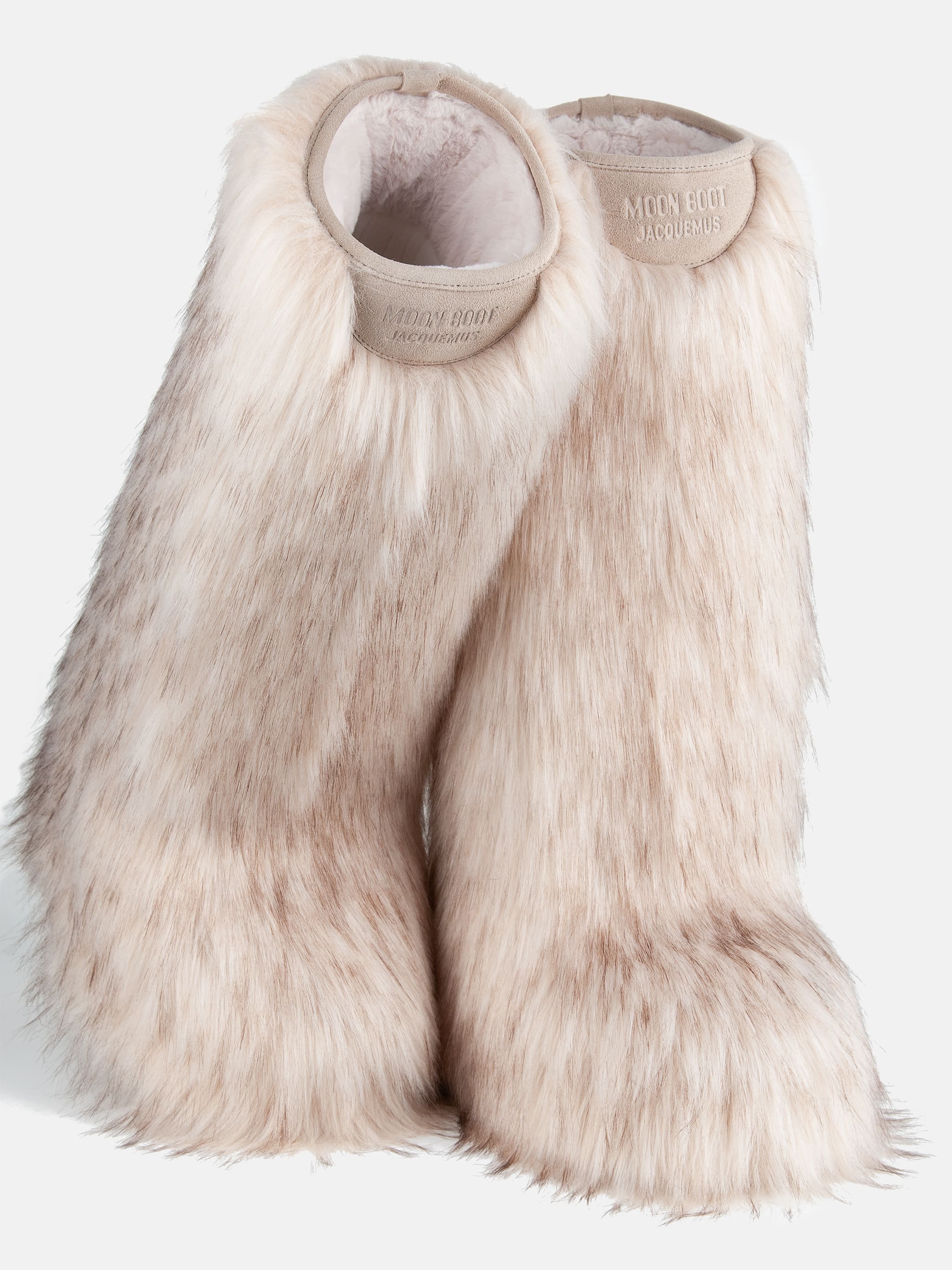 Jacquemus + Moon Boot Icon Yeti High Vita Fauxkäppskängor