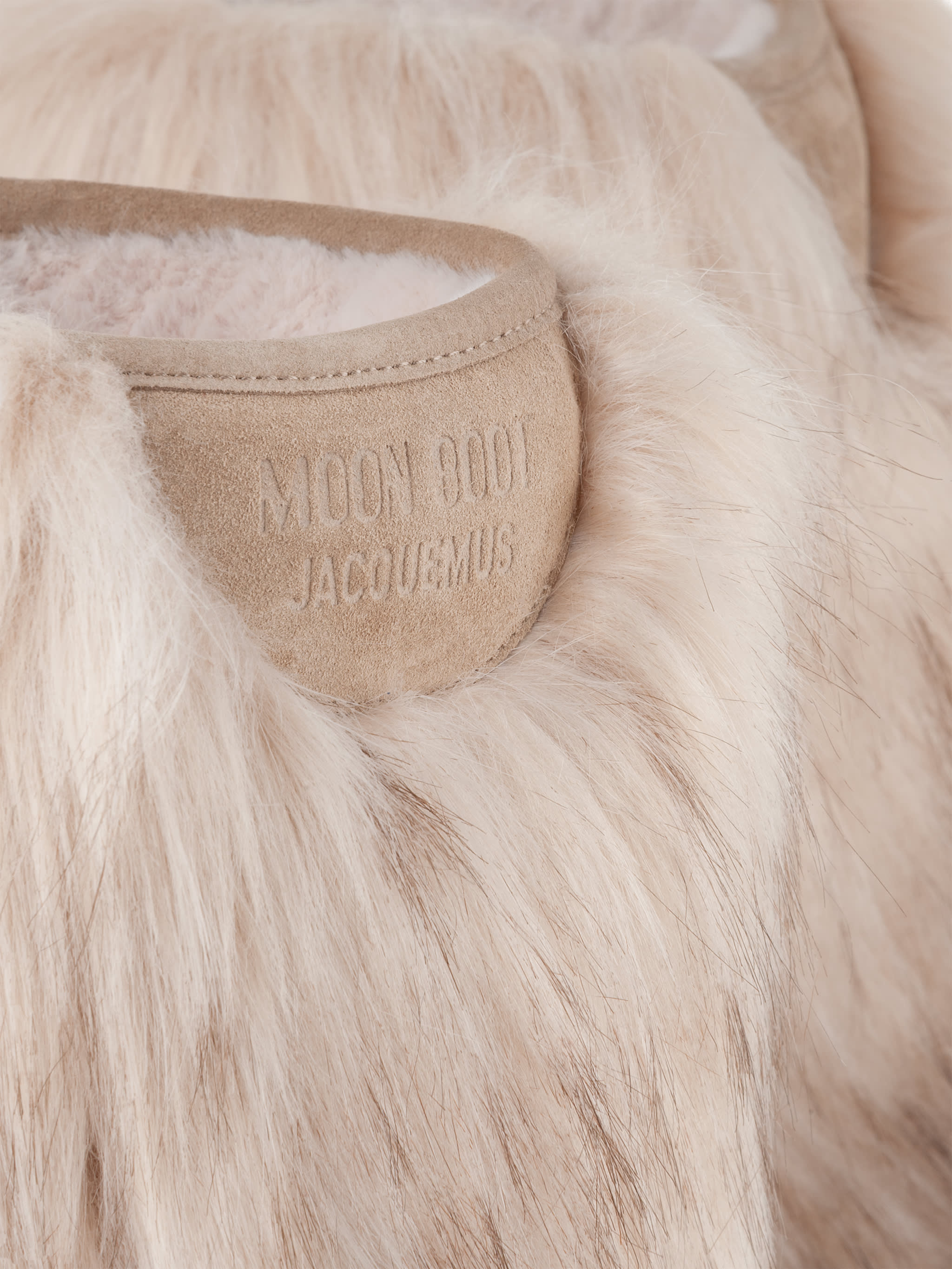 Jacquemus + Moon Boot ICON YETI MID CREAM STÖVLE