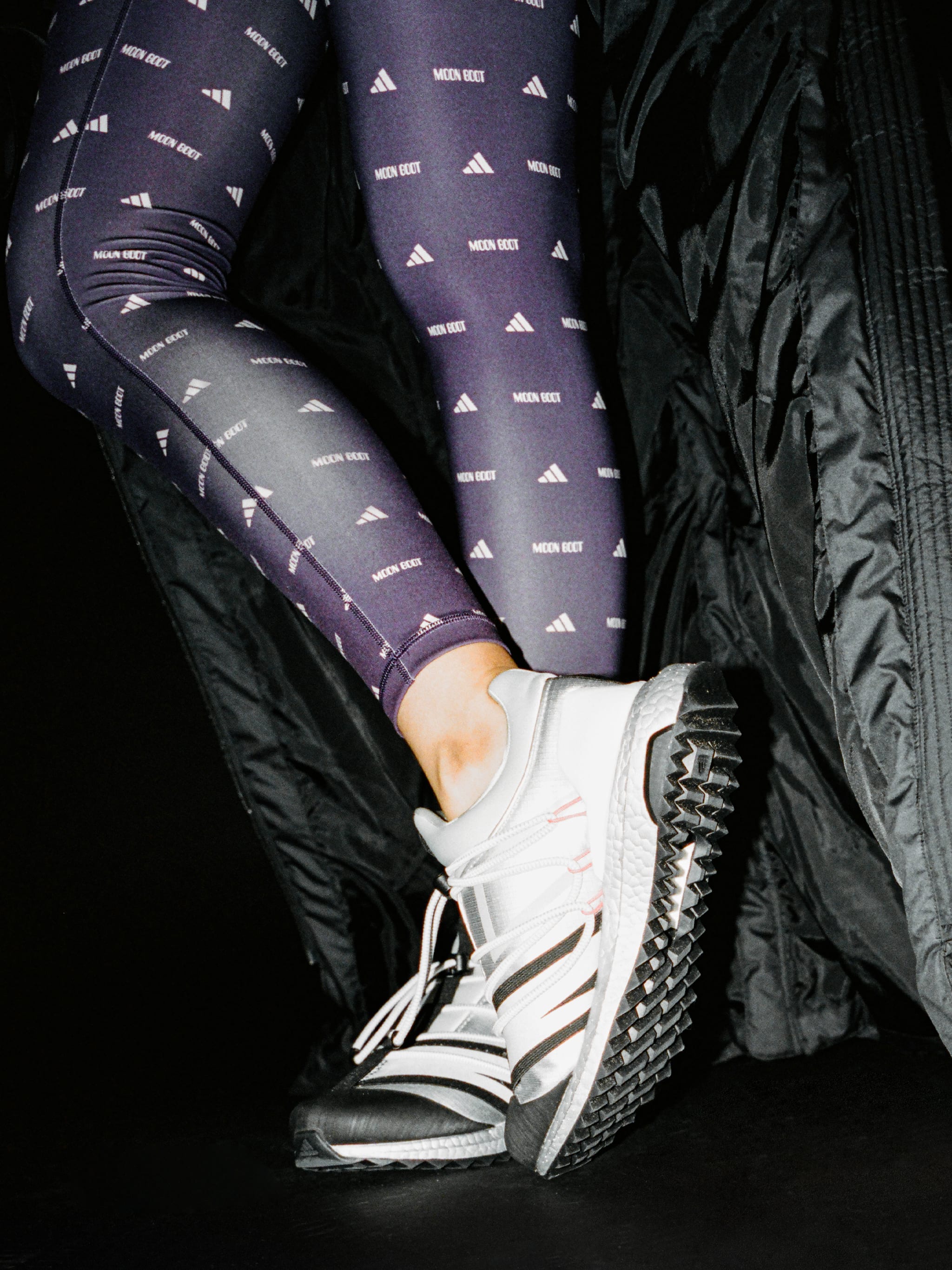 ADIDAS X MOON BOOT PLUM BESKORV