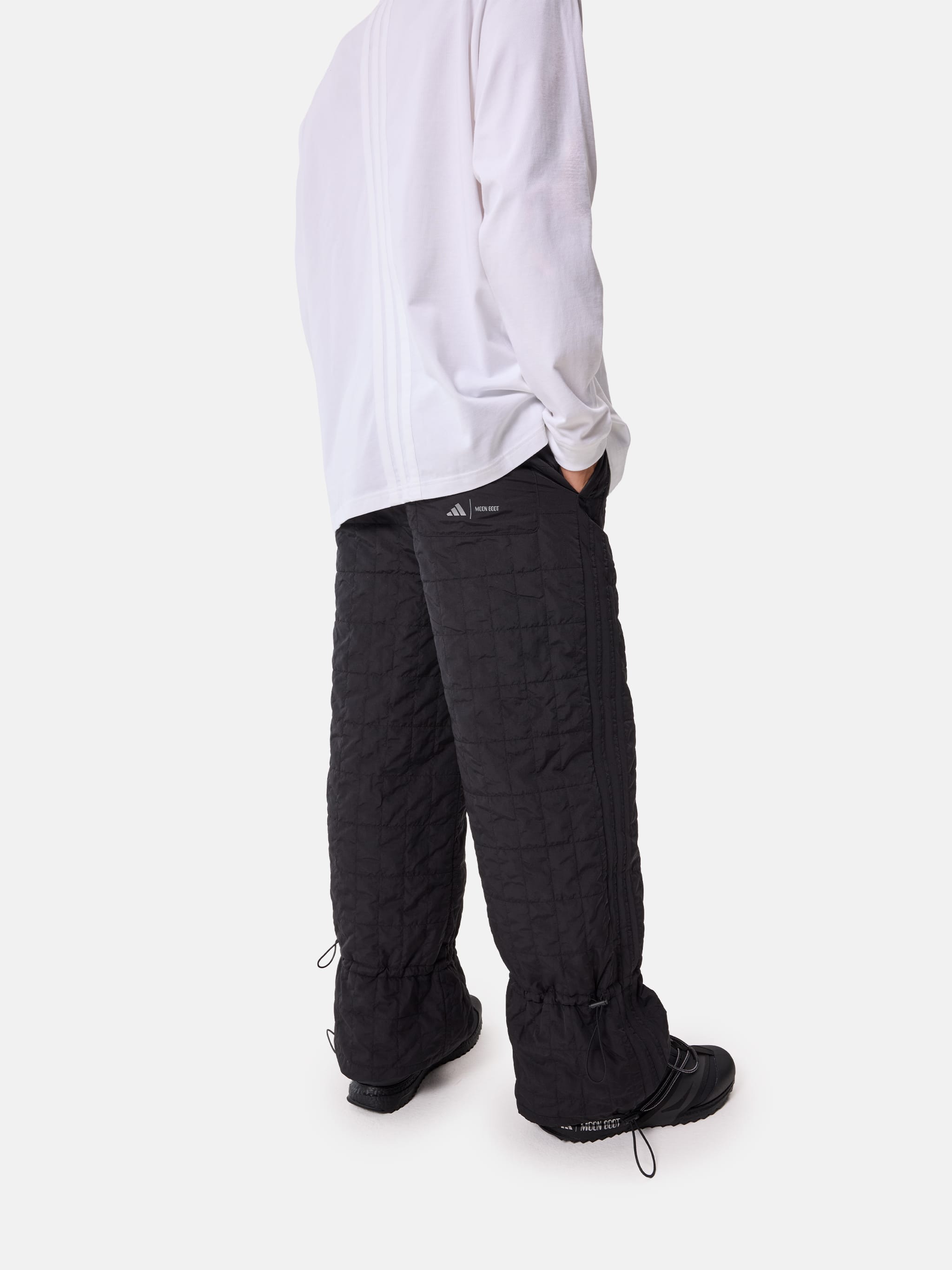 ADIDAS X MOON BOOT VIT LÅNGÄRMAT T-SHIRT
